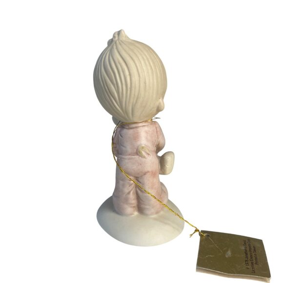 Precious Moments 1978 Jesus Loves Me Figurine By Jonathan & David - Picture 3 of 7